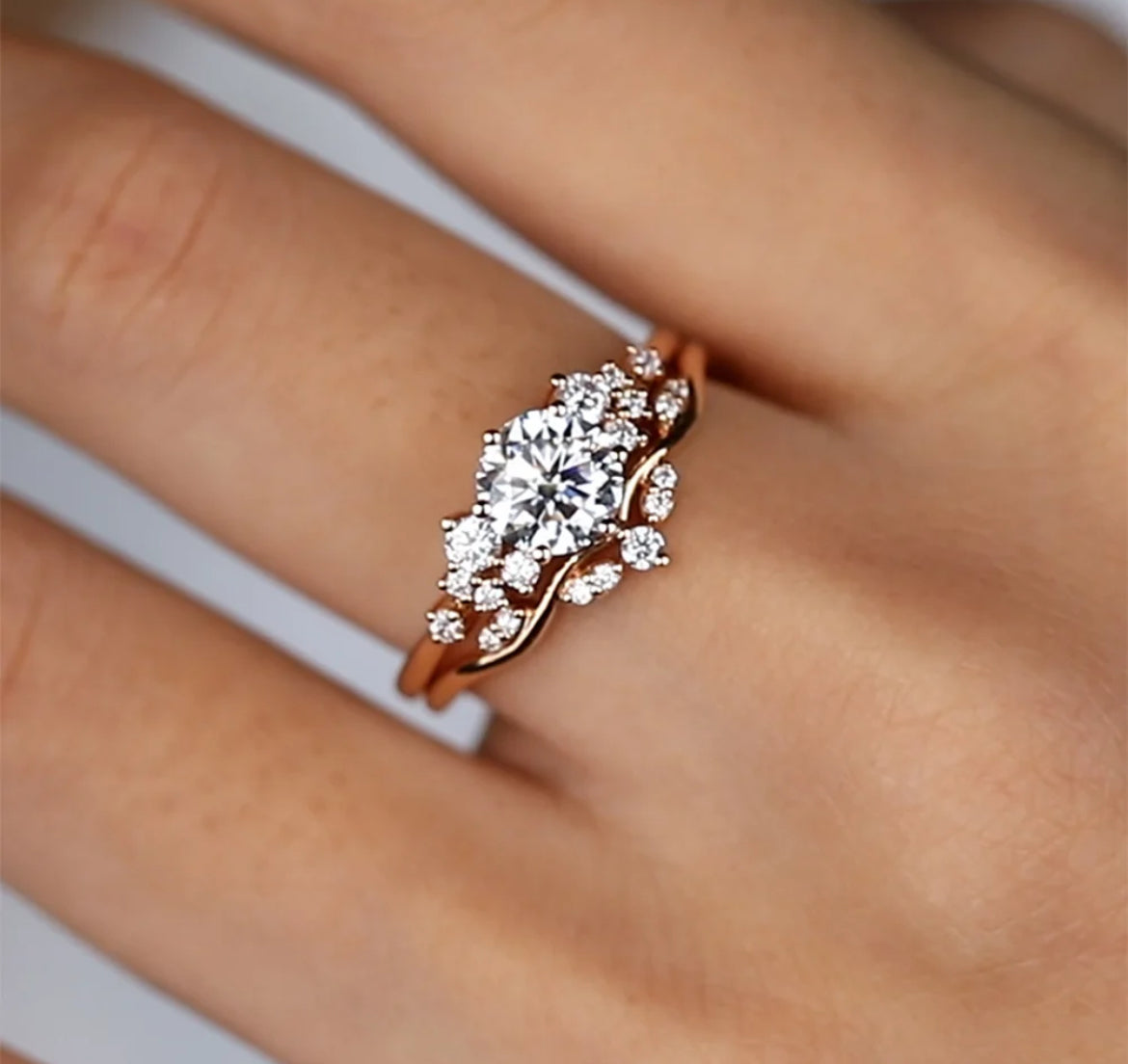 1.5 ct Snowdrift Round Diamond Engagement Ring Set 18K Gold Cluster Bridal Ring Set