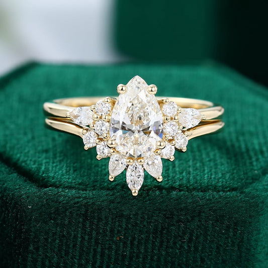 1.5 ct Pear Shaped Diamond Engagement Ring Set In 18k Yellow Gold