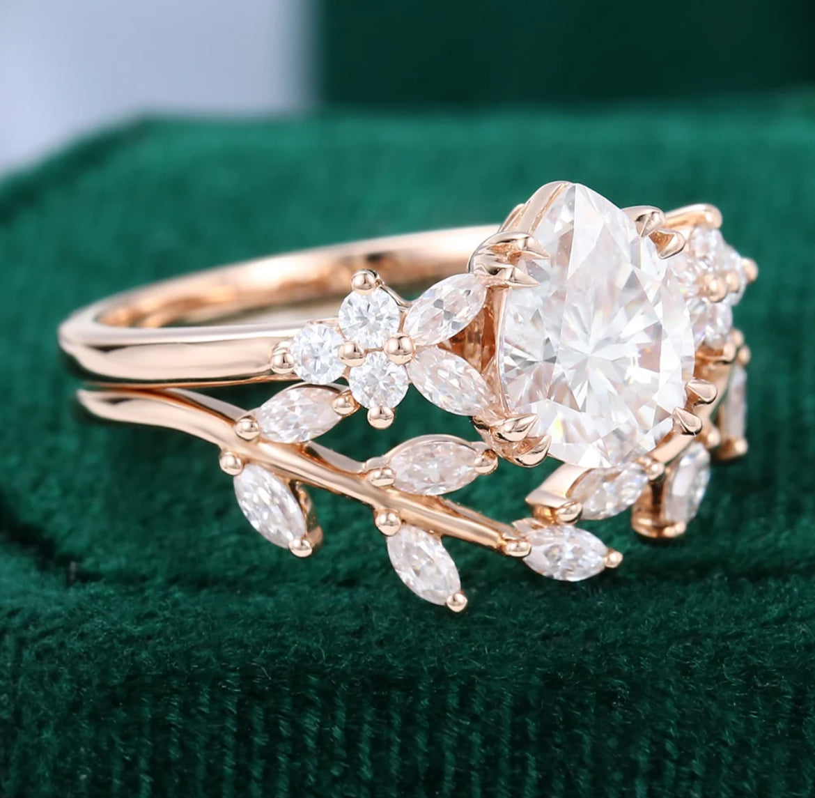 1.5ct Pear Cut Diamond Engagement Ring Set 18K Gold Nature Inspired Bridal Set