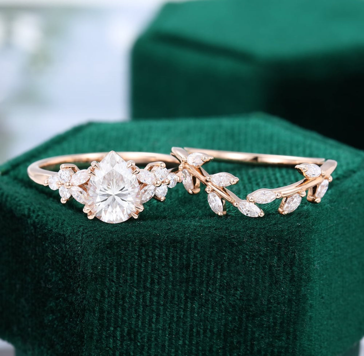 1.5ct Pear Cut Diamond Engagement Ring Set 18K Gold Nature Inspired Bridal Set