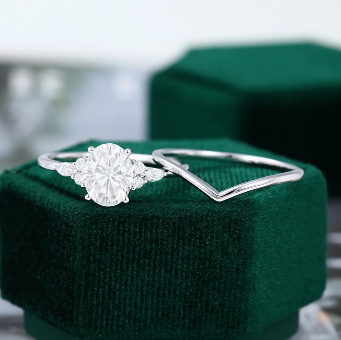 2 ct White Gold Oval Cut Diamond Engagement Ring Set 18k Gold