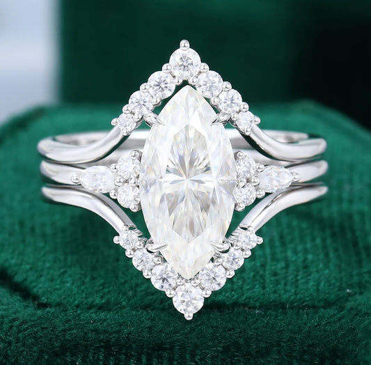 1.5 ct Vintage Marquise Cut Diamond Engagement Ring Set 18k Gold