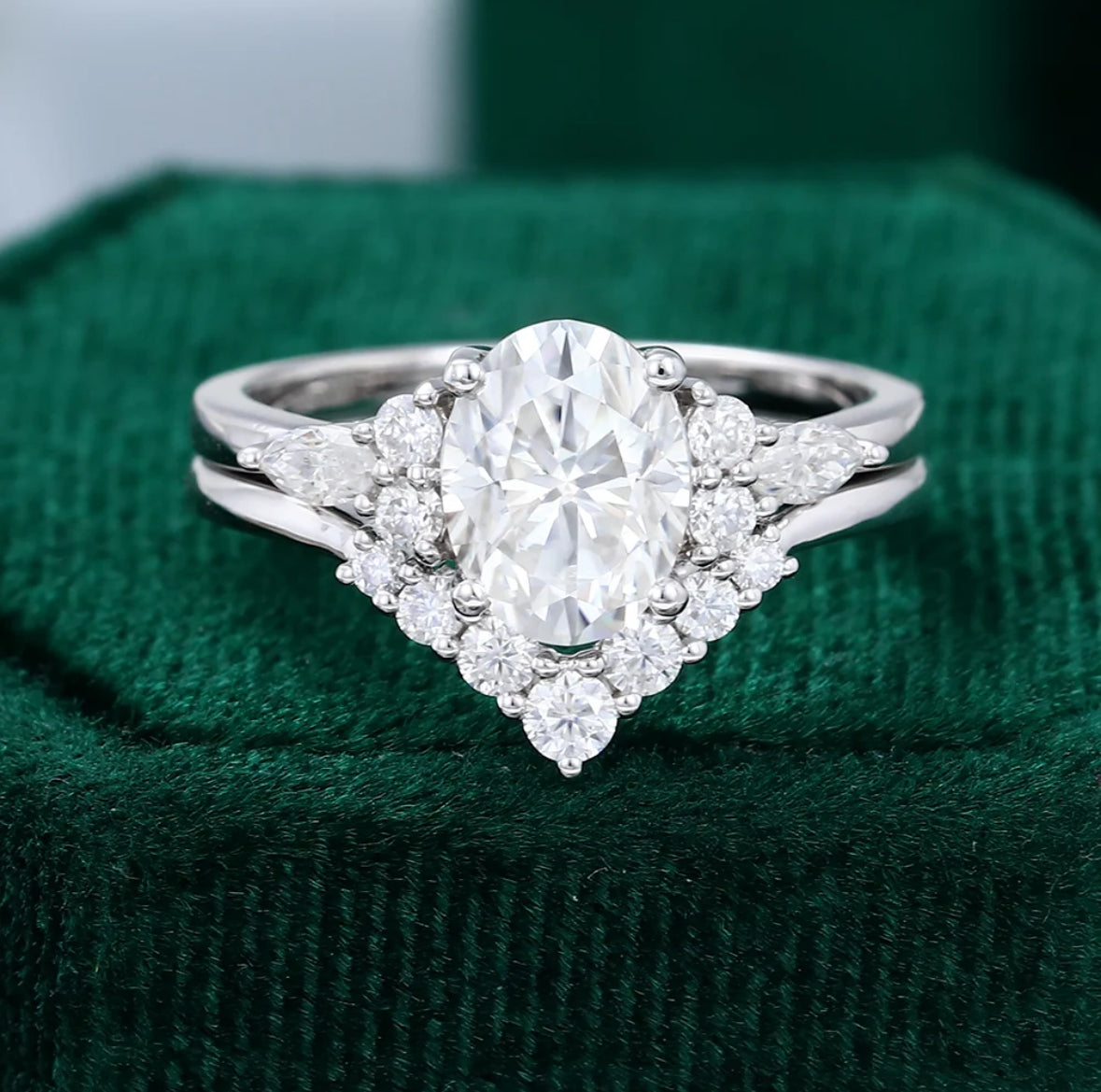 1.5 ct  Oval Diamond Engagement Ring Set 18k White Gold