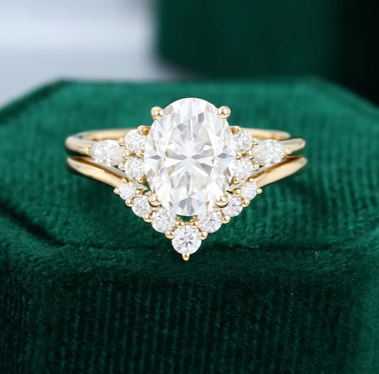 1.5 ct  Diamond Oval Engagement Rings Set 18k Yellow Gold