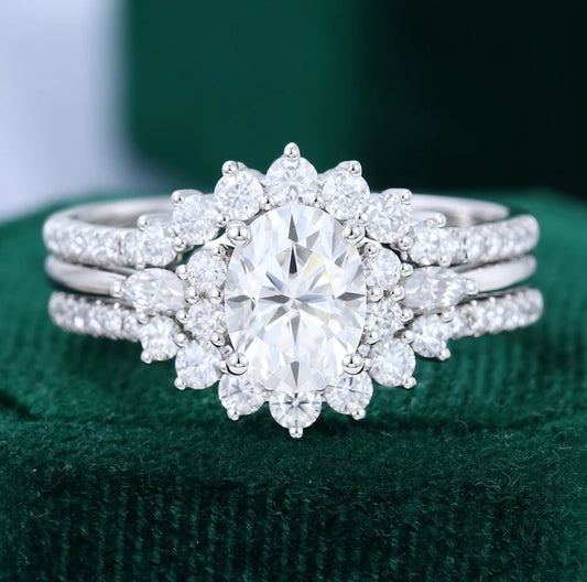 1.5 ct 3PCS Oval Cut Diamond Cluster Bridal Ring Set In 18k White Gold