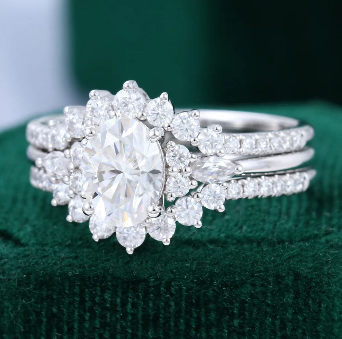1.5 ct 3PCS Oval Cut Diamond Cluster Bridal Ring Set In 18k White Gold