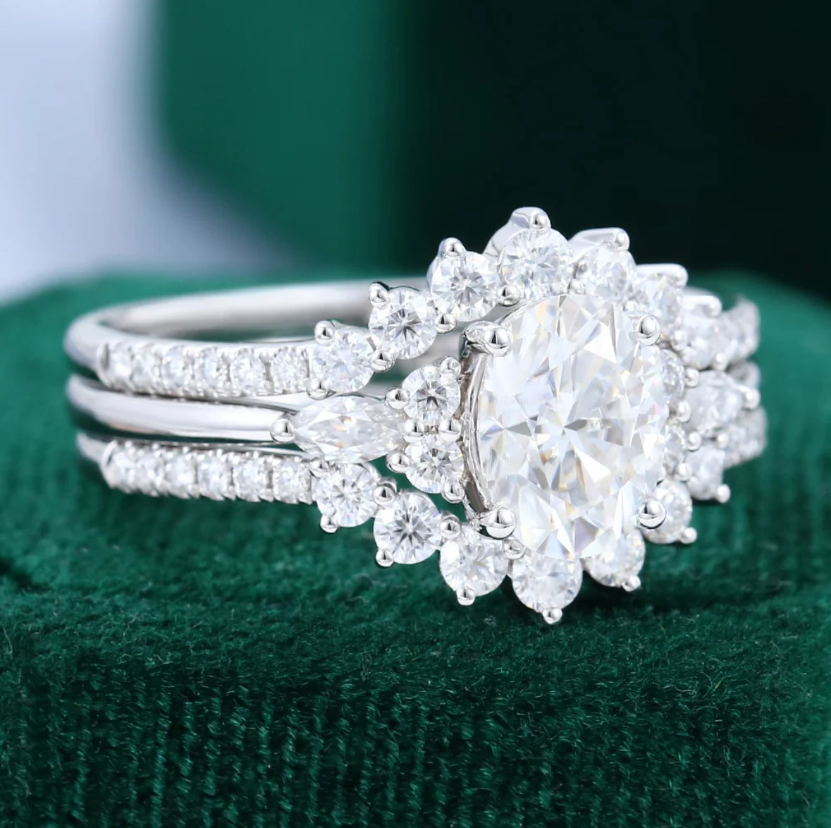 1.5 ct 3PCS Oval Cut Diamond Cluster Bridal Ring Set In 18k White Gold