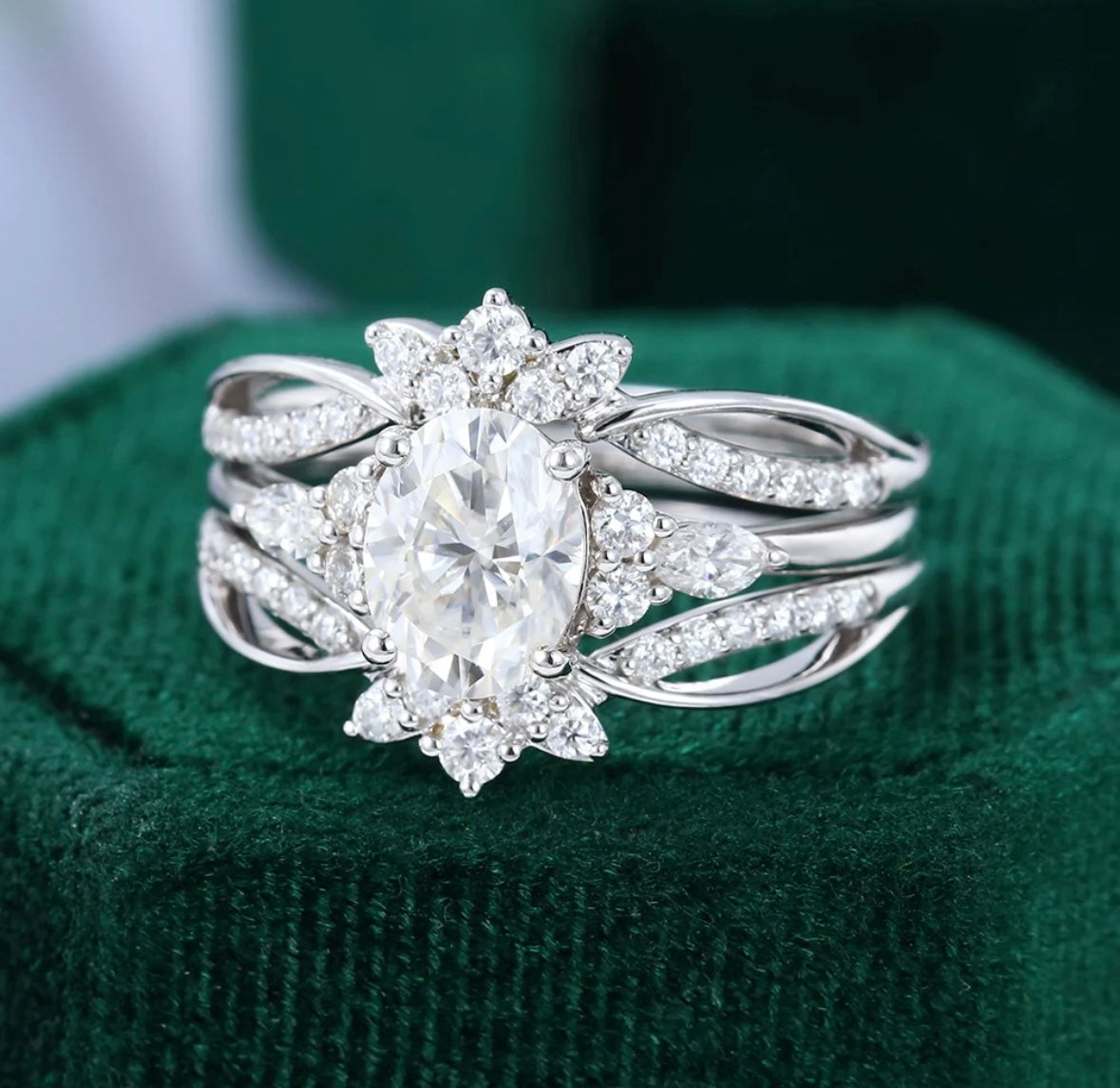 1.5 ct Oval Cut Diamond Engagement Ring Set Art Deco Crown Design Bridal Set 18k Gold