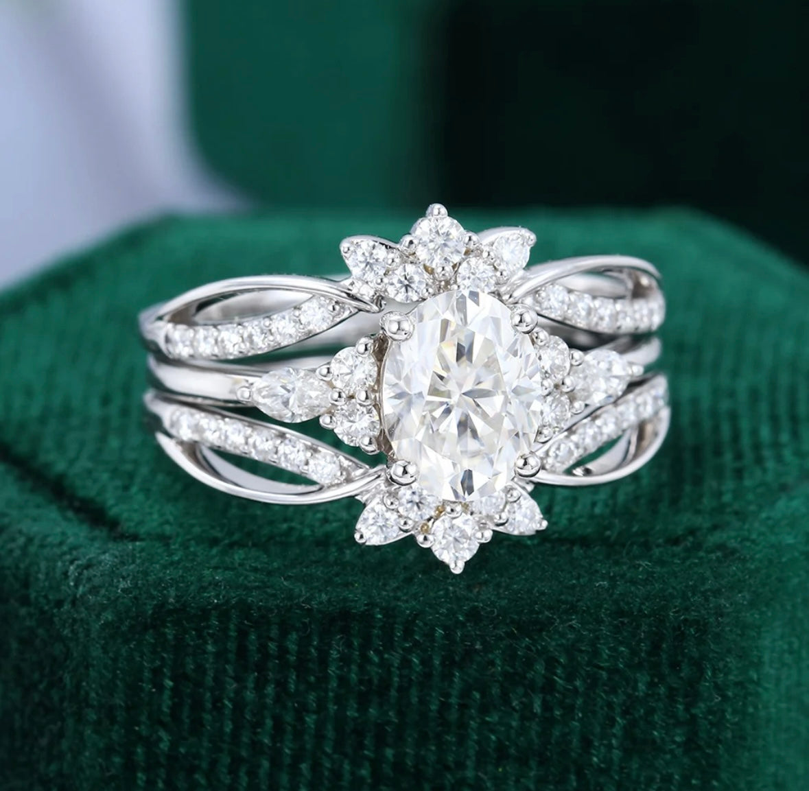 1.5 ct Oval Cut Diamond Engagement Ring Set Art Deco Crown Design Bridal Set 18k Gold