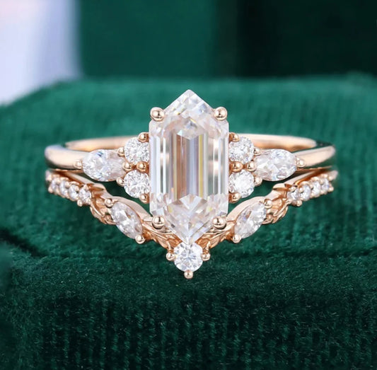 1.5 ct Long Hexagon Cut Diamond Nature Themed Wedding Ring Set 18k Gold