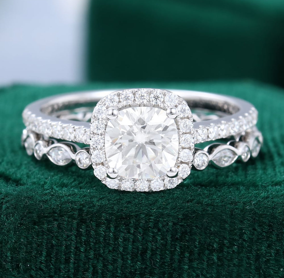 1.5 ct Cushion Cut Diamond Half Eternity Open Band Engagement Ring Set 18k Gold