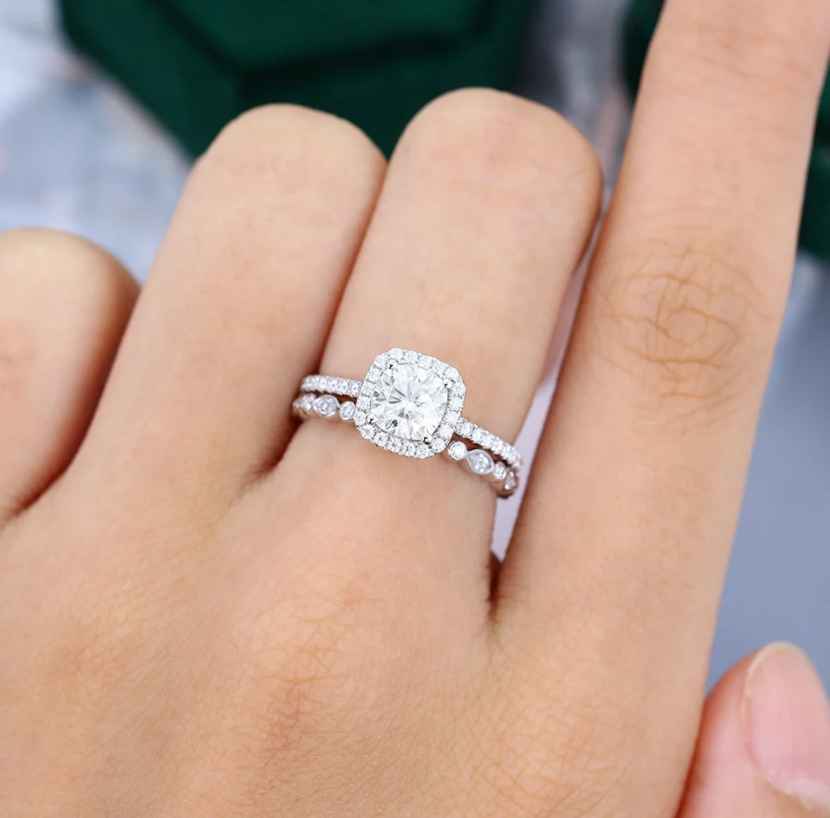 1.5 ct Cushion Cut Diamond Half Eternity Open Band Engagement Ring Set 18k Gold
