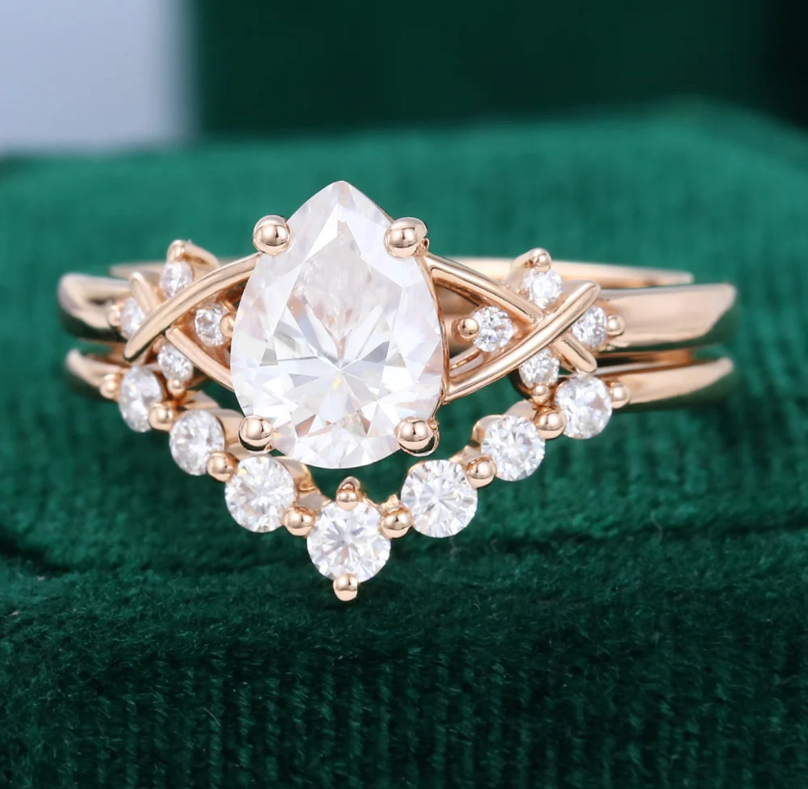 1.5 ct Pear Cut Diamond Criss Cross Diamond Accented Bridal Ring Set 18k Gold