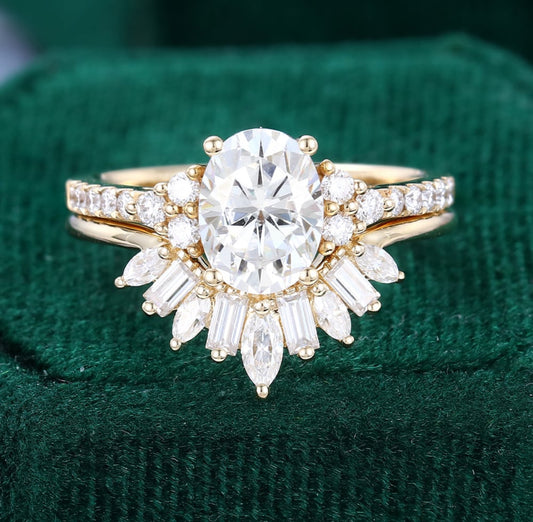 1.5 ct Oval Cut Pavé Diamond Bridal Ring Set 18k Gold With U Contour Band