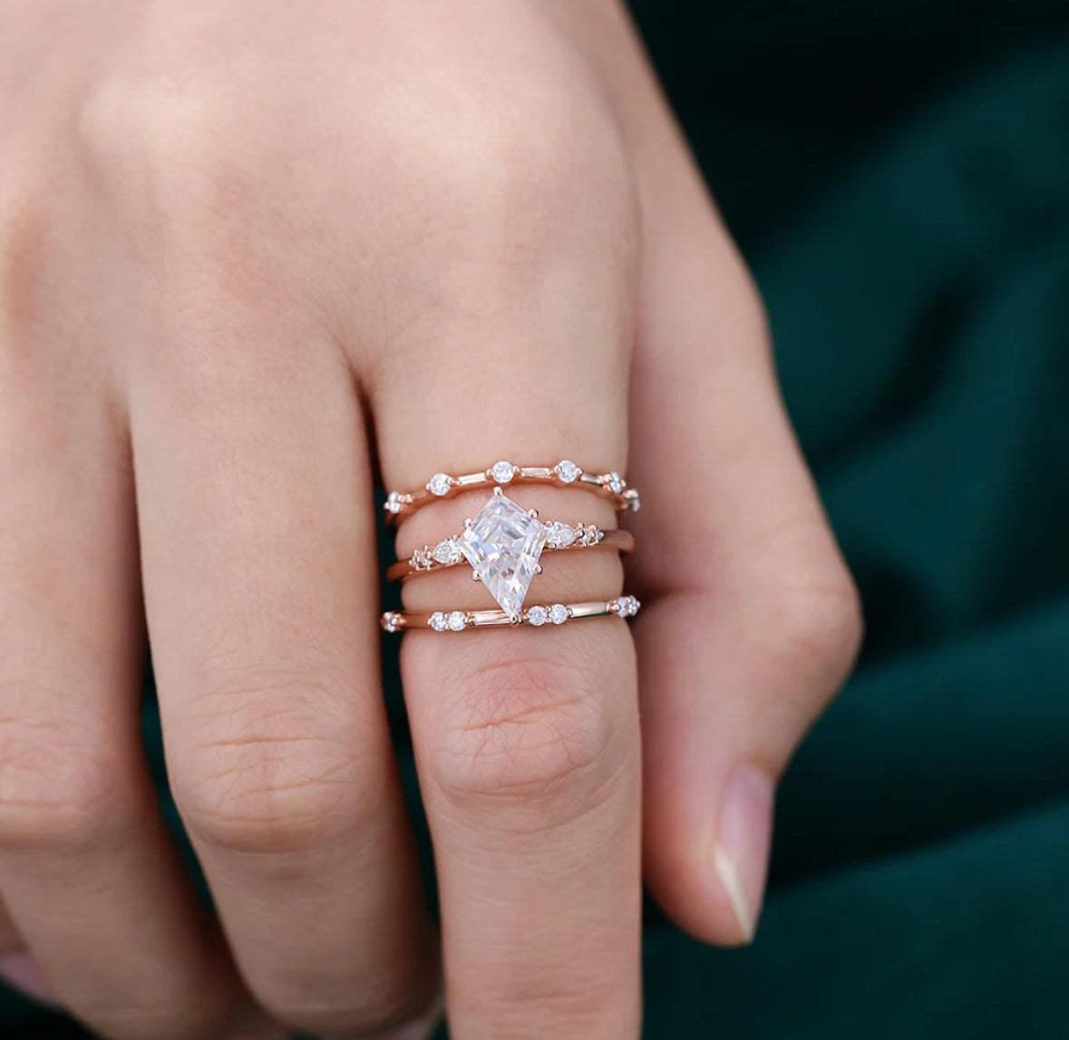 1.5 ct 3PCS Kite Cut Diamond Engagement Ring Set 14K Rose Gold