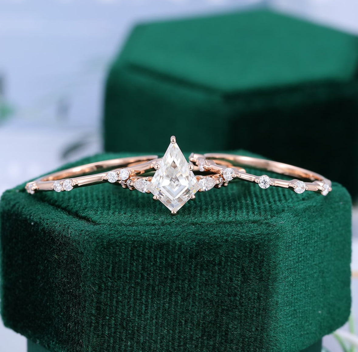 1.5 ct 3PCS Kite Cut Diamond Engagement Ring Set 14K Rose Gold