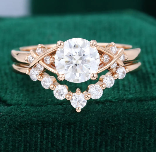 1ct Round Cut Criss Cross Diamond Accented Bridal Ring Set 18k Gold