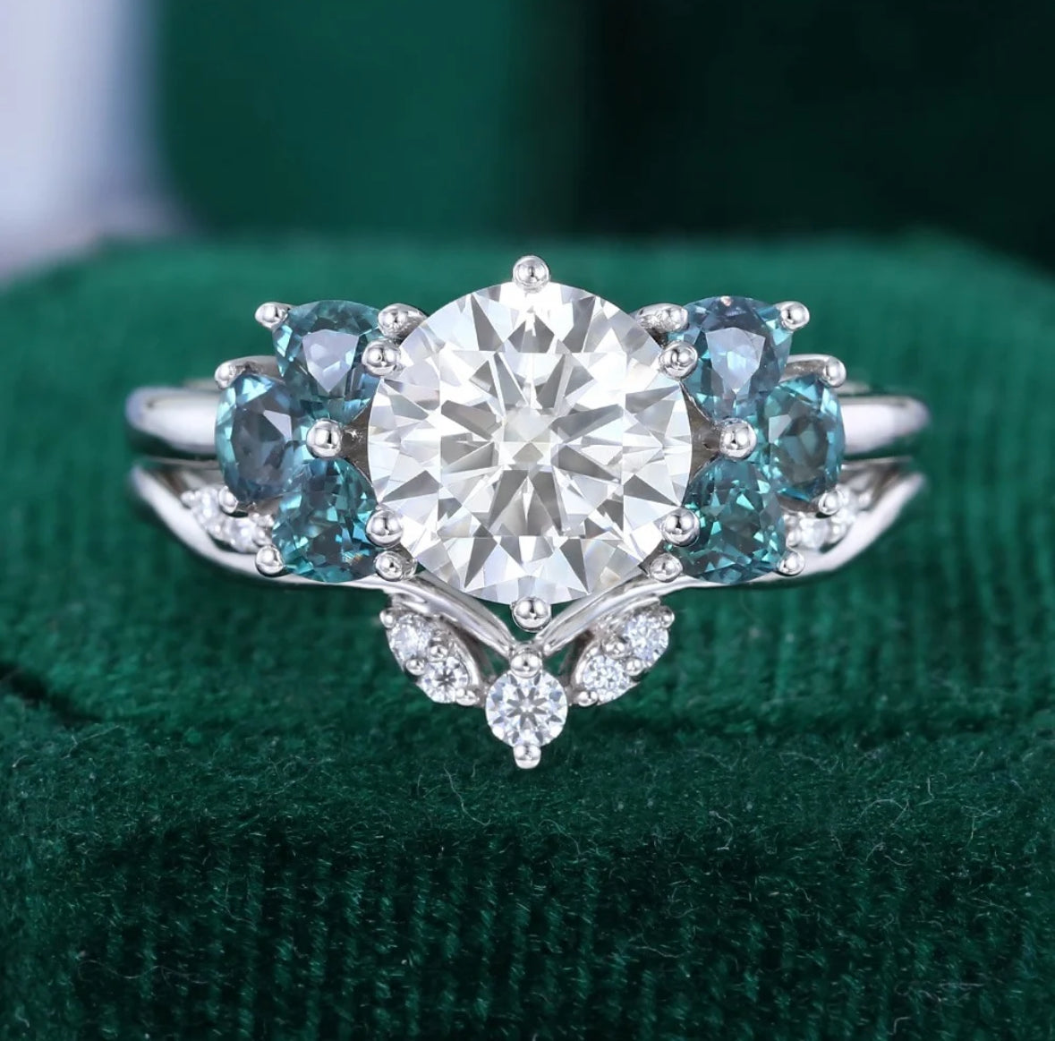 1.5 ct Diamond & Alexandrite Engagement Ring Set 18k Gold