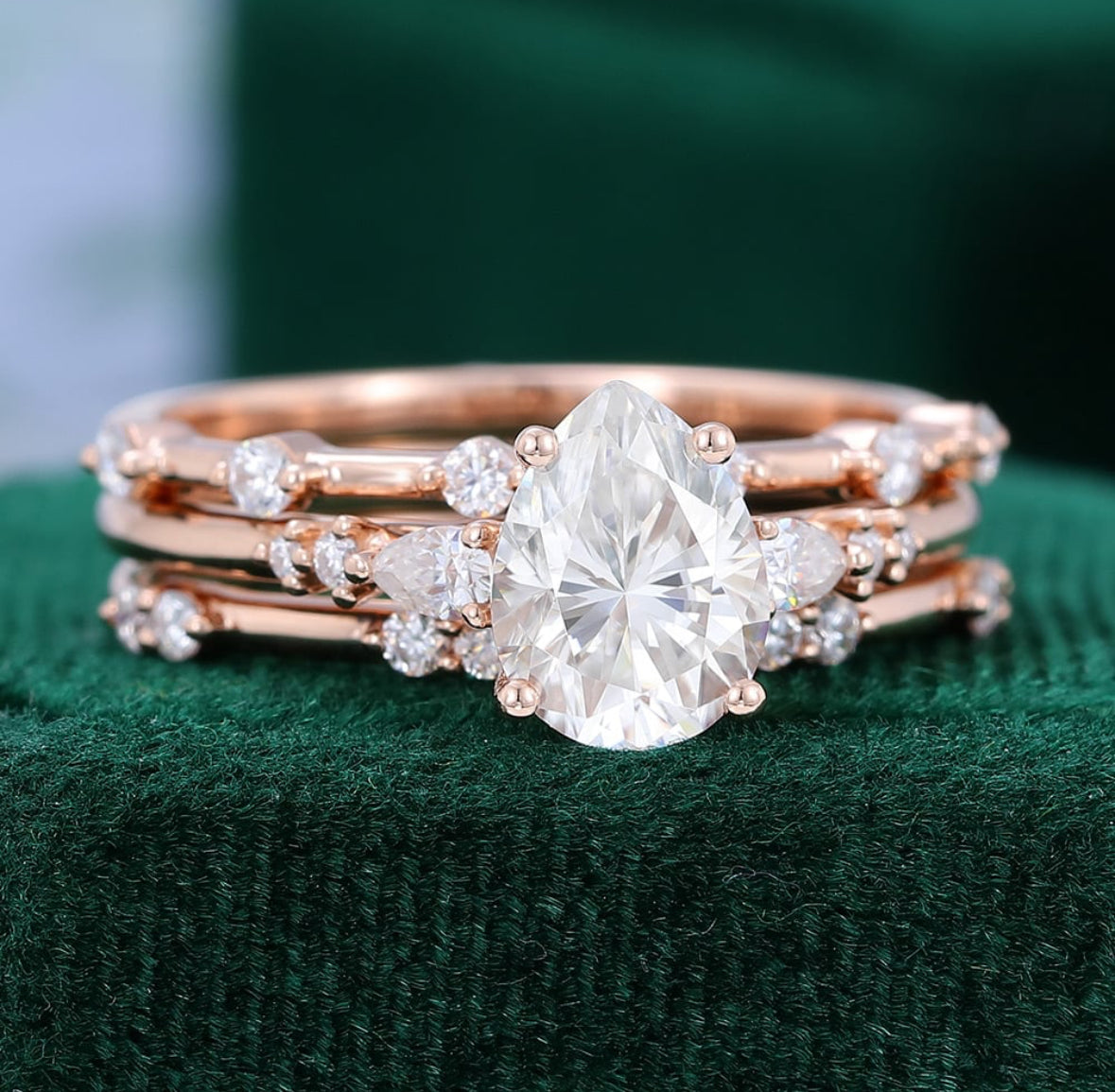 1.5 ct 3PCS Pear Shaped Diamond 18k Rose Gold Engagement Ring Set