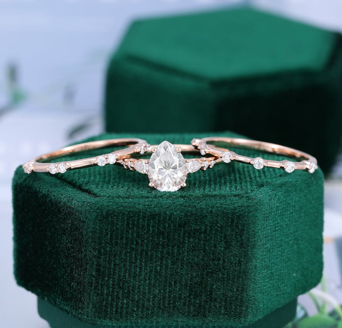 1.5 ct 3PCS Pear Shaped Diamond 18k Rose Gold Engagement Ring Set