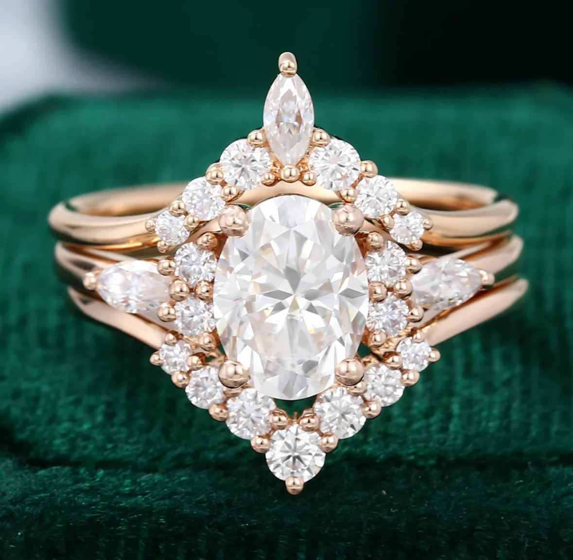 1.5 ct 3 Piece Oval Cut Diamond Engagement Ring Set 18k Gold
