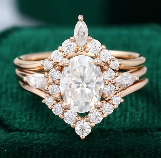 1.5 ct 3 Piece Oval Cut Diamond Engagement Ring Set 18k Gold