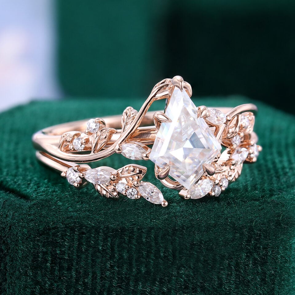 1.5 ct Kite Cut Diamond Bridal Ring Set Nature Inspired Leaf Ring Set 18k Gold