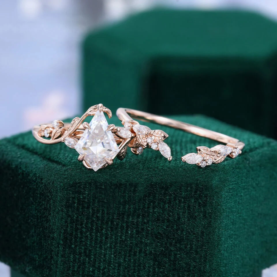 1.5 ct Kite Cut Diamond Bridal Ring Set Nature Inspired Leaf Ring Set 18k Gold