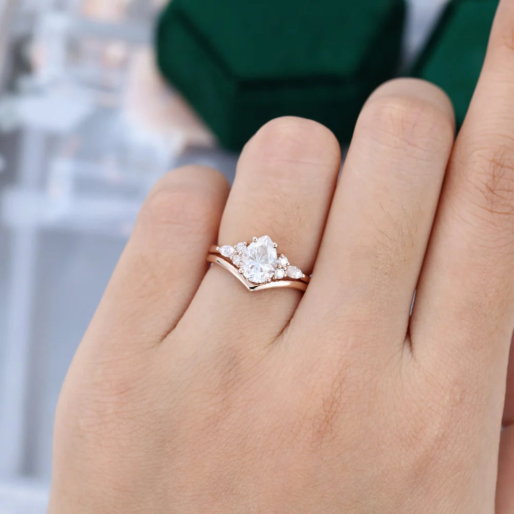 1.5 ct Rose Gold Pear Shaped Diamond Wedding Set 18k Gold