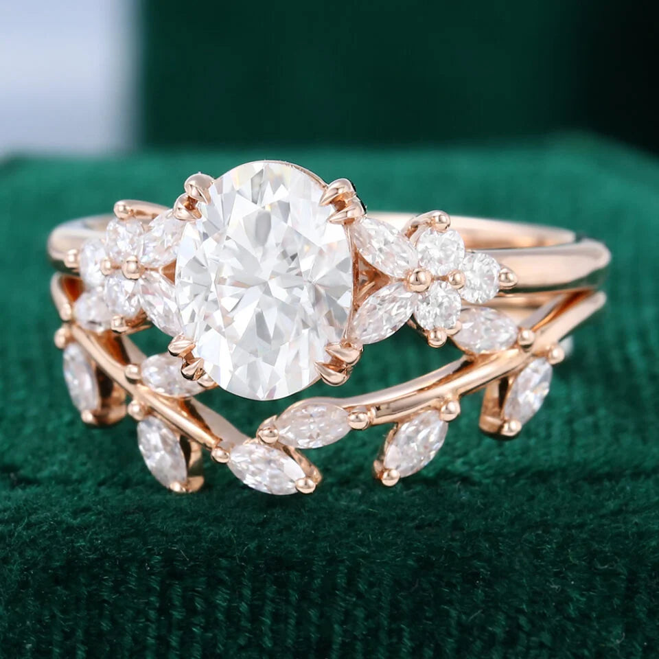 1.5 ct Oval Cut Diamond Leaf Engagement Ring Set In 18K Rose Gold