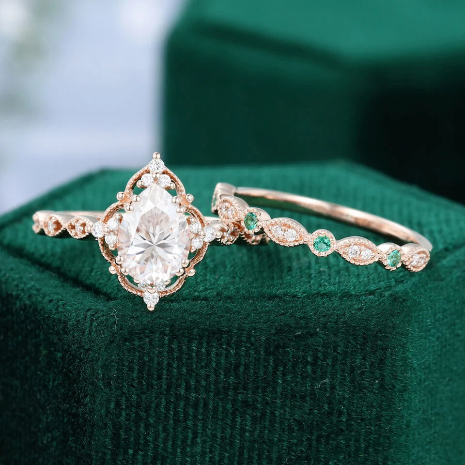 1.5 ct Pear Shaped Diamond Bridal Ring Set Floral Halo Wedding Ring Set 18k Gold