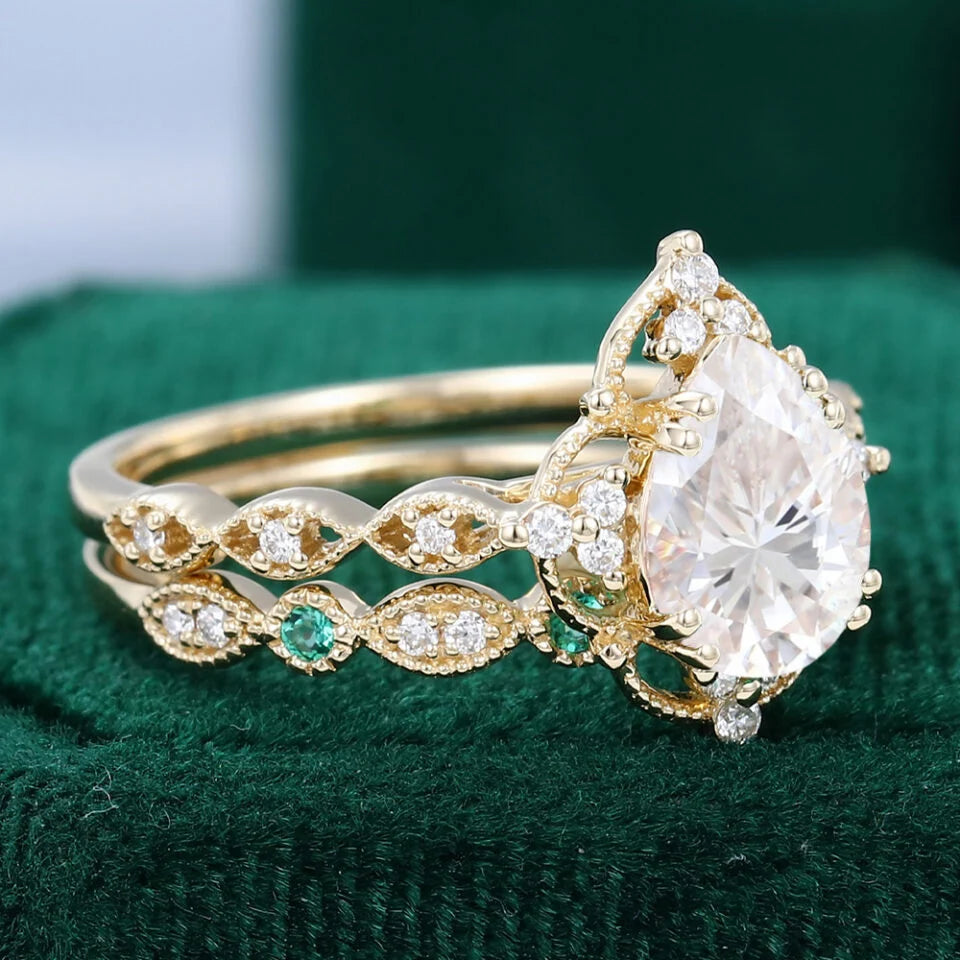 1.5 ct Pear Shaped Diamond Bridal Ring Set Floral Halo Wedding Ring Set 18k Gold