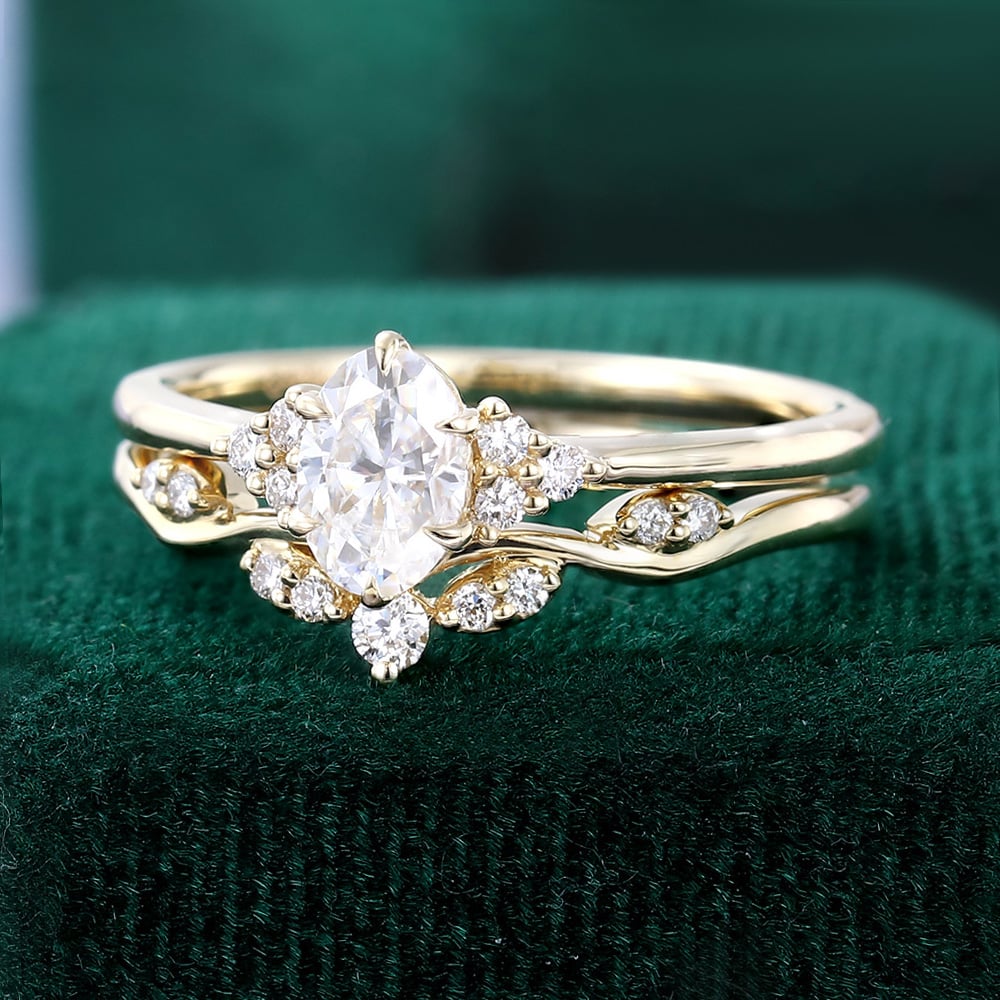 1.5 ct Oval Cut Diamond Bridal Ring Set 18k Gold Dainty Engagement Ring Set