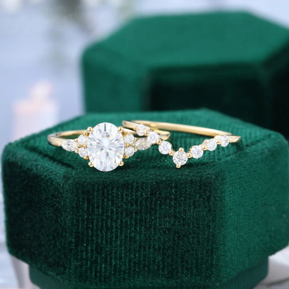 1.5 ct Oval Cut Diamond Bridal Ring Set 18k Gold Side Stones Engagement Ring