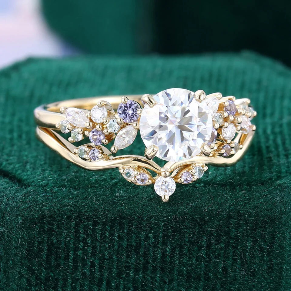 1 ct Round Cut Diamond Unique Cluster Bridal Ring Set 18k Gold