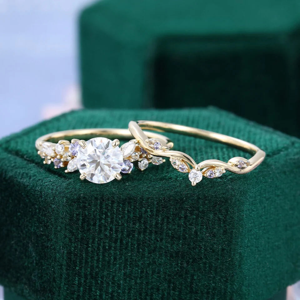 1 ct Round Cut Diamond Unique Cluster Bridal Ring Set 18k Gold