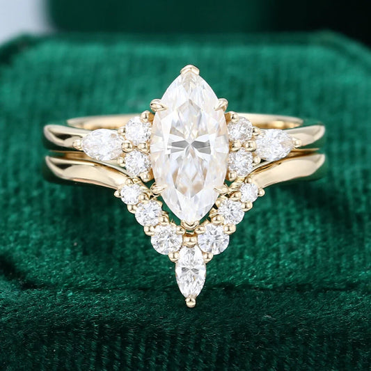 1.5 ct Gold Marquise Diamond Engagement Ring Set 18 k Gold