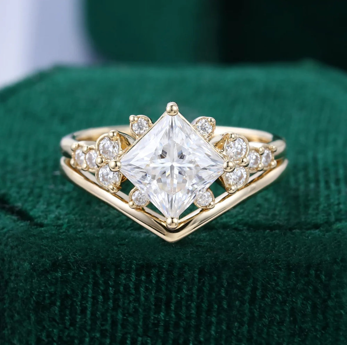 1.5 ct Princess Cut Diamond Bridal Ring Set 18k Gold With Side Stone