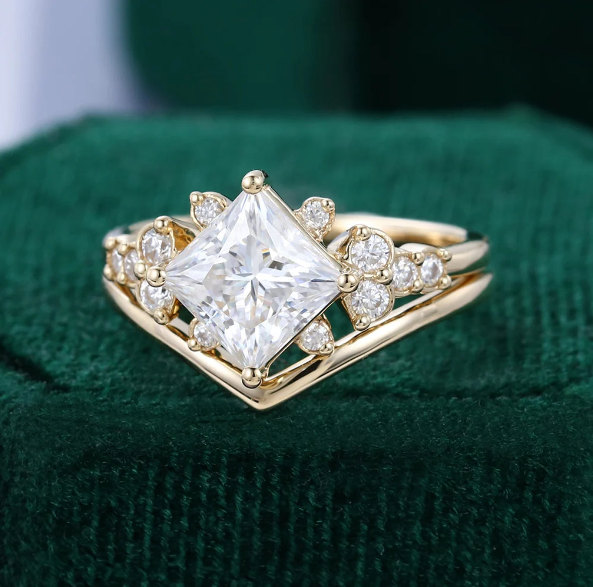 1.5 ct Princess Cut Diamond Bridal Ring Set 18k Gold With Side Stone