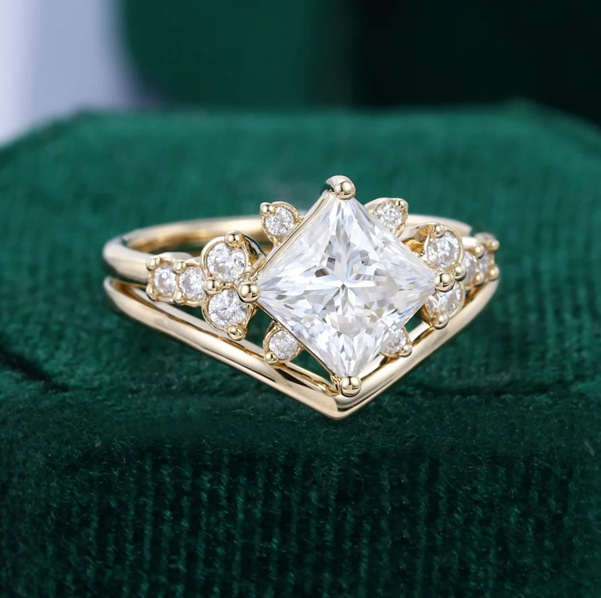 1.5 ct Princess Cut Diamond Bridal Ring Set 18k Gold With Side Stone