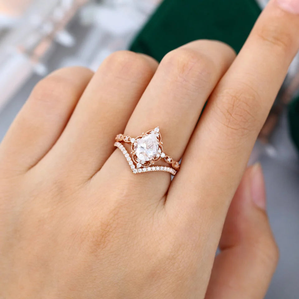 1.5 ct Filigree Floral Halo Engagement Ring Set Pear Shaped Diamond Ring Set 18k Gold