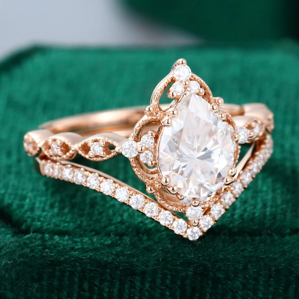 1.5 ct Filigree Floral Halo Engagement Ring Set Pear Shaped Diamond Ring Set 18k Gold